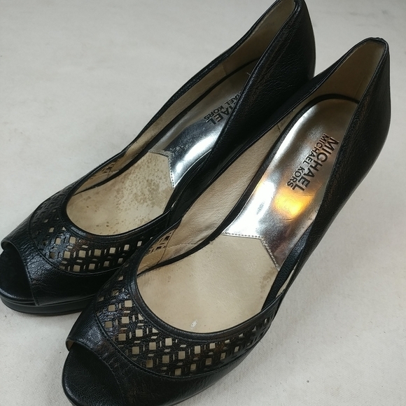 Michael Kors Platform Black Leather peep toe 4.5" - Picture 1 of 8